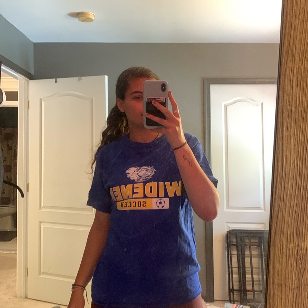 Widener University soccer shirt
